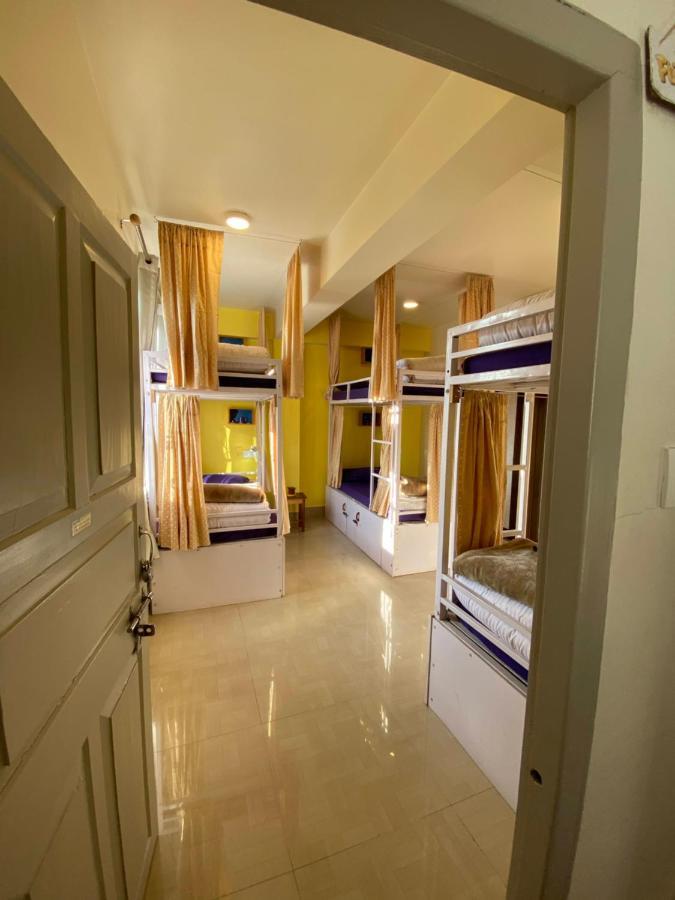 Tag Along Backpackers Vandrehjem Gangtok Eksteriør billede