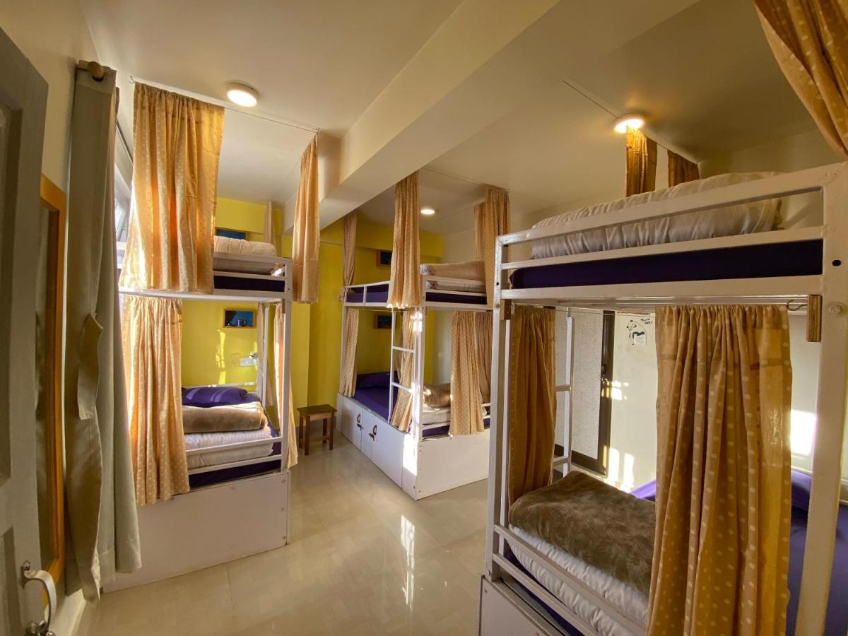 Tag Along Backpackers Vandrehjem Gangtok Eksteriør billede