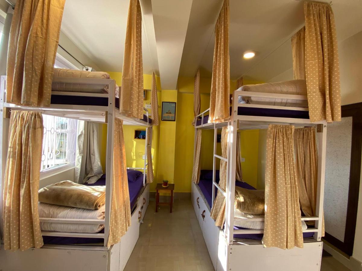 Tag Along Backpackers Vandrehjem Gangtok Eksteriør billede