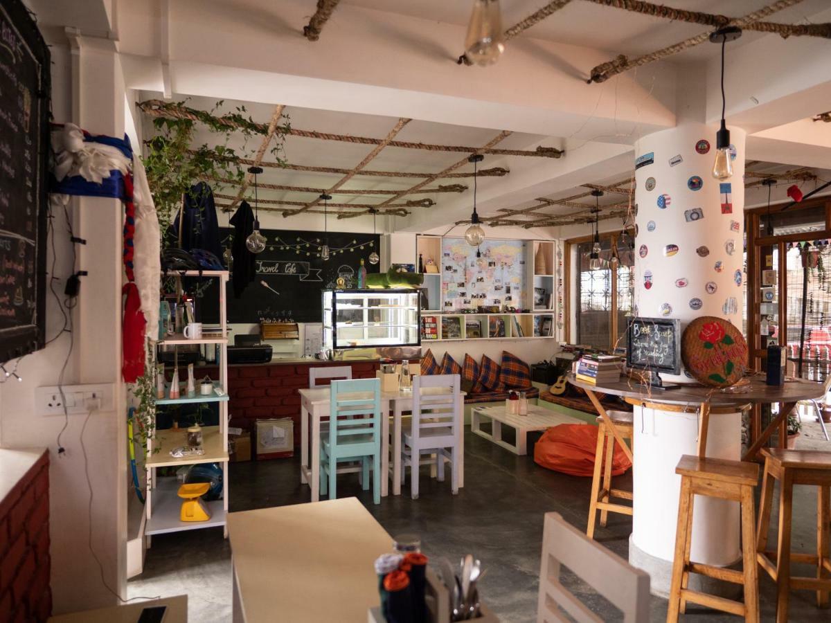 Tag Along Backpackers Vandrehjem Gangtok Eksteriør billede